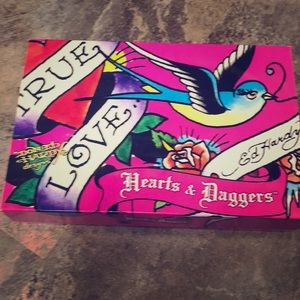 Ed hardy hearts and dagger perfume gift set